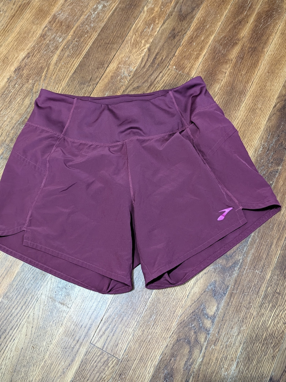 Brooks Women’s Chaser 5 Inch Running Shorts Small